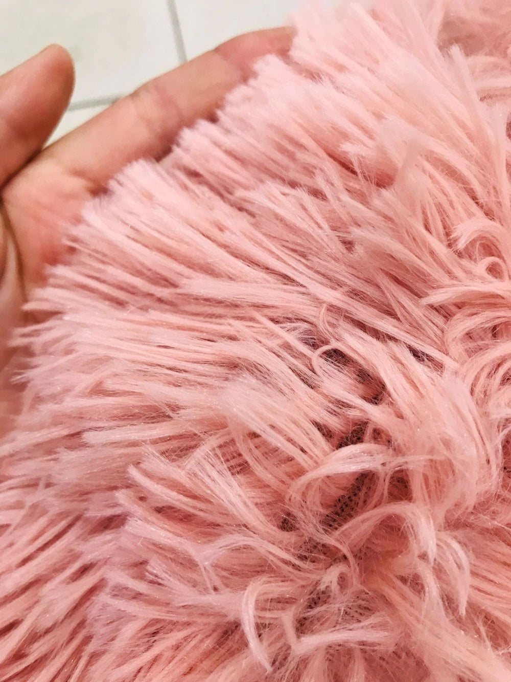 Fluffy Round Bed